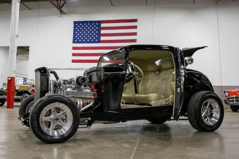 1932 Ford 3 Window Coupe