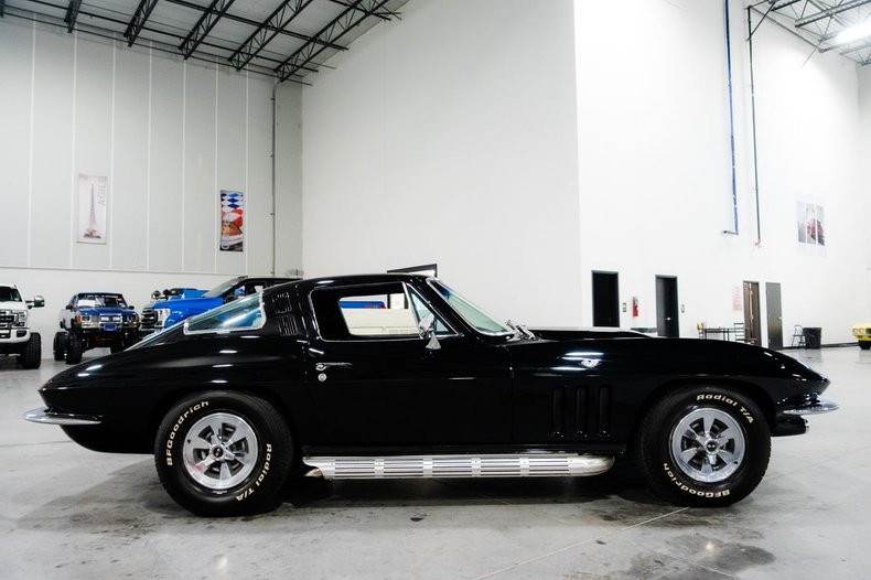 1965 Chevrolet Corvette Stingray